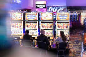 Tampilan lengkap fitur Aplikasi Browin4d termasuk taruhan live, live casino, dan dashboard akun